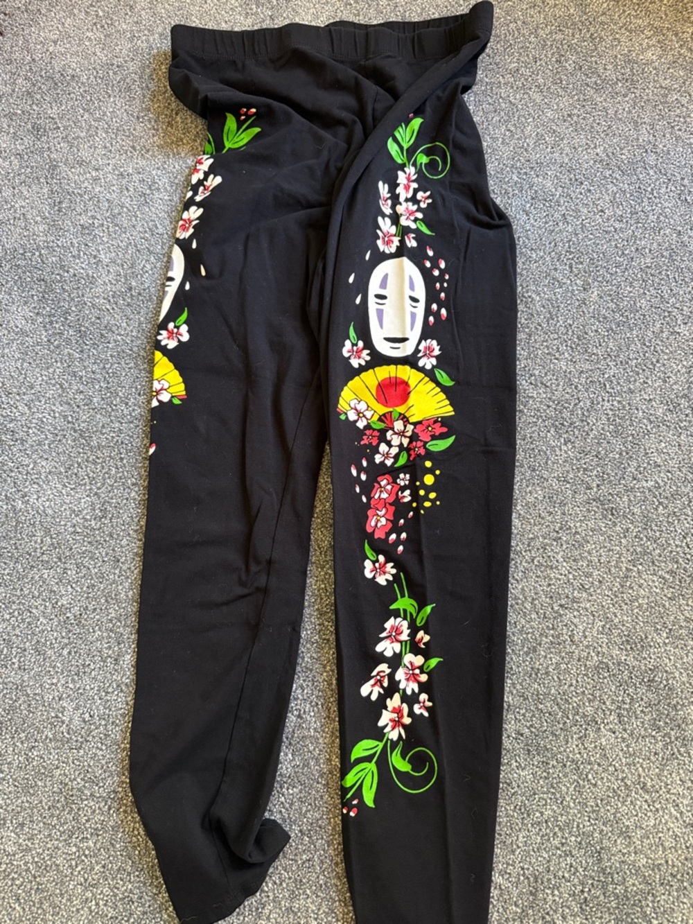 Black leggings spirited away